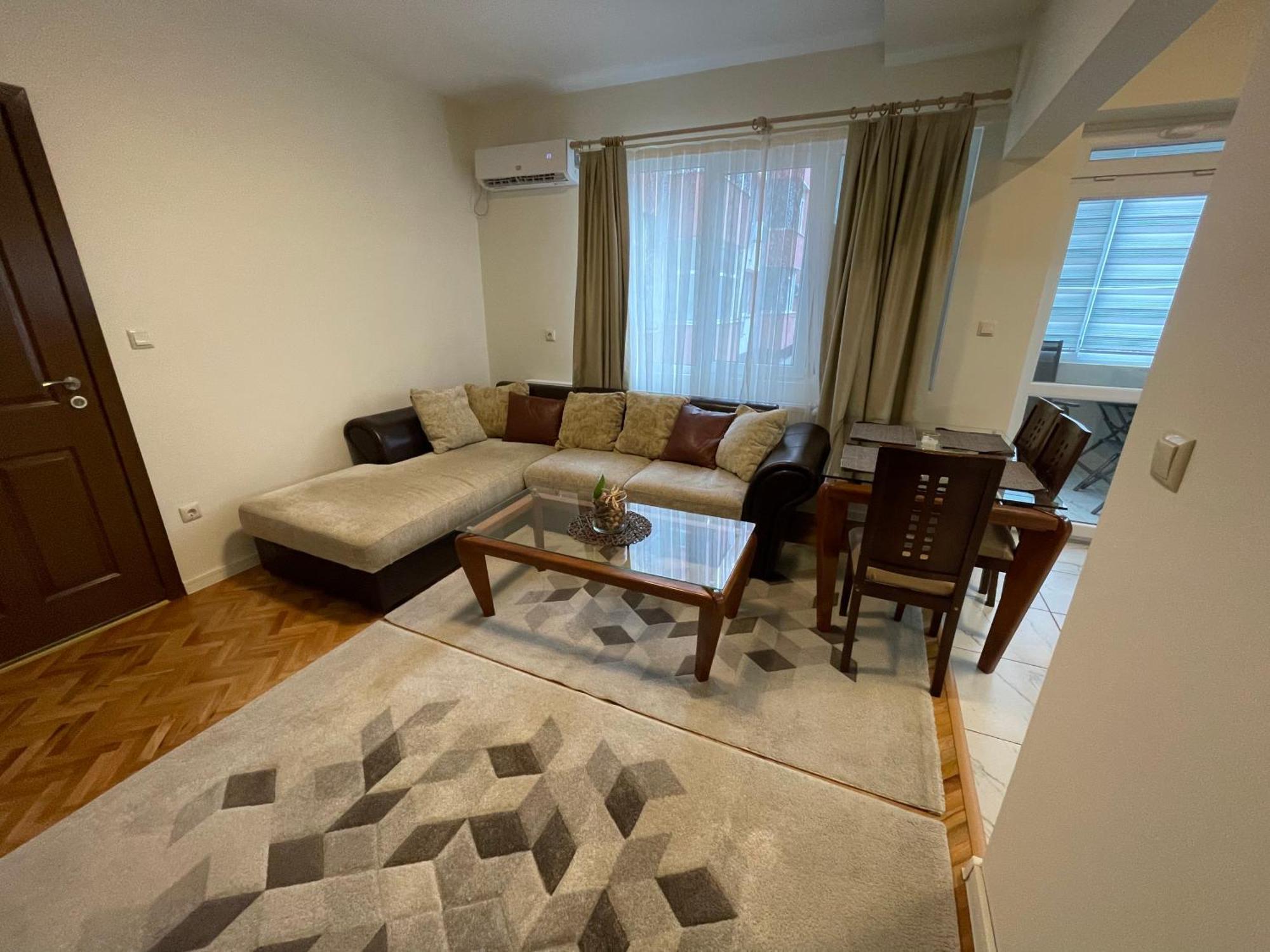 Apartment The Room 부르가스 외부 사진